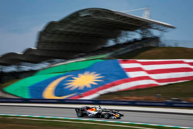 F1 - BAHRAIN GRAND PRIX IN MALAYSIA 2026 41 LINDBLAD Arvid (gbr), Visa Cash App RB F1 Team VCARB03, action during the 2026 Formula 1 Bahrain Grand Prix in Malaysia, 16th round of the 2026 Formula One World Championship, WM, Weltmeisterschaft from October 2 to 4, 2026 on the Sepang International Circuit, in Sepang, Malaysia - SepangMalaysia  Copyright: xEricxAlonsox