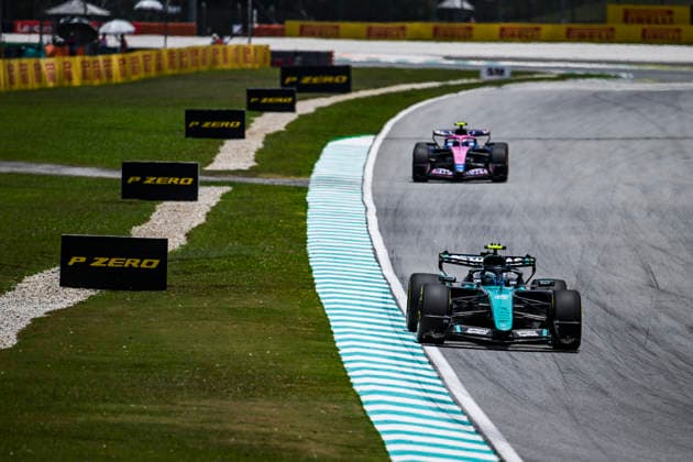 F1 - BAHRAIN GRAND PRIX IN MALAYSIA 2026 12 KIMI ANTONELLI Andrea (ita), Mercedes AMG F1 Team W17, action during the 2026 Formula 1 Bahrain Grand Prix in Malaysia, 16th round of the 2026 Formula One World Championship, WM, Weltmeisterschaft from October 2 to 4, 2026 on the Sepang International Circuit, in Sepang, Malaysia - SepangMalaysia  Copyright: xALBERTOxVIMERCATIx