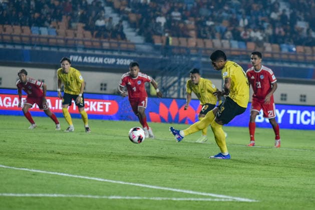 October 1, 2026, Bandung, West Java, Indonesia: Malaysian national team, Nationalteam player BERGSON scored a goal against the Singapore national team during the match at FIFA ASEAN Cup 2026 match between Malaysia and Singapore at Si Jalak Harupat Stadium in Bandung, Indonesia. Malaysia wins 6-0. FIFA ASEAN CUP 2026: Malaysia Vs Singapore 6:0  - ZUMAr272 0868364171st Copyright: xDimasxRachmatsyahx