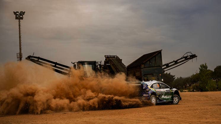 FIA WRC, Motorsport Rallye, WM Rally Italia Sardegna 2026 95 driver Jon Armstrong and co-driver Shane Byrne of the M Ford World Rally Team Ford Puma Rally1 face the shakedown during the FIA World Rally Championship WRC Rally Italia Sardegna 2026 in Alghero, Sardinia, Italy, on October 1, 2026. Alghero Sardinia Italy  Copyright: xLucaxBarsalix originalFilename:barsali-wrcrally261001_npKQQ.jpg