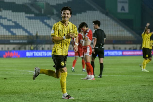 October 1, 2026, Bandung, West Java, Indonesia: Malaysian national team, Nationalteam player STUART WILKIN celebrate a goal after scored against Singapore national team during the match at FIFA ASEAN Cup 2026 match between Malaysia and Singapore at Si Jalak Harupat Stadium in Bandung, Indonesia. Malaysia wins 6-0. FIFA ASEAN CUP 2026: Malaysia Vs Singapore 6:0  - ZUMAr272 0868391722st Copyright: xDimasxRachmatsyahx