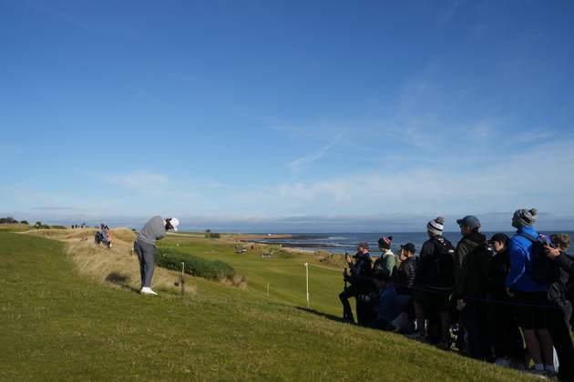 Tommy Fleetwood plays from the rough on the 3rd hole. Alfred Dunhill Links Championship, Round 2, Kingsbarns, Tayside, UK, Scotland - 02 Oct 2026 United Kingdom  Copyright: xStuartxWallace Shutterstockx 17181491e