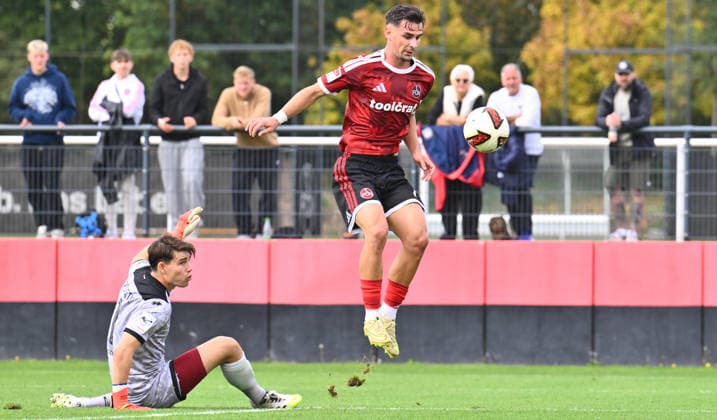 02.10.2026 - Fussball - Saison 2026 2027 - Testspiel Freundschaftsspiel Vorbereitungsspiel: 1. FC Nürnberg Nuernberg FCN ( Club ) - FC Ingolstadt FCI ( Schanzer ) - Sportfoto Zink - xwoxzix - Markus Ponath (1, FC Ingolstadt ) Andrea Ceresoli (14, 1. FC Nürnberg FCN )