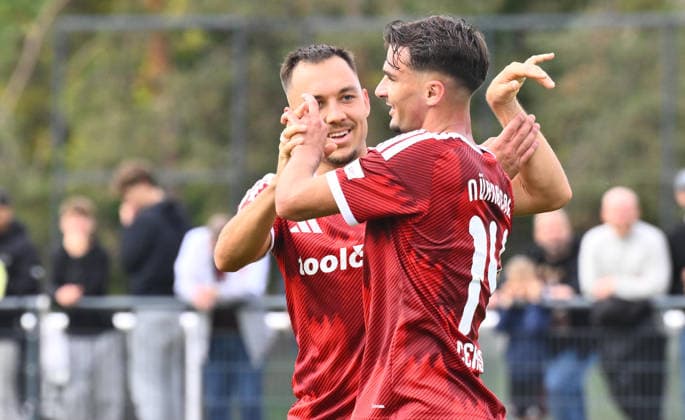 02.10.2026 - Fussball - Saison 2026 2027 - Testspiel Freundschaftsspiel Vorbereitungsspiel: 1. FC Nürnberg Nuernberg FCN ( Club ) - FC Ingolstadt FCI ( Schanzer ) - Sportfoto Zink - xwoxzix - Torjubel Jubel Freude nach Treffer Tor Torschuß zum 3:0 durch Andrea Ceresoli (14, 1. FC Nürnberg FCN ) -