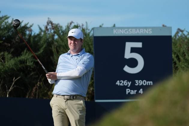 Robert MacIntyre on the 5th tee Alfred Dunhill Links Championship, Round 2, Kingsbarns, Tayside, UK, Scotland - 02 Oct 2026 United Kingdom  Copyright: xStuartxWallace Shutterstockx 17181491bi
