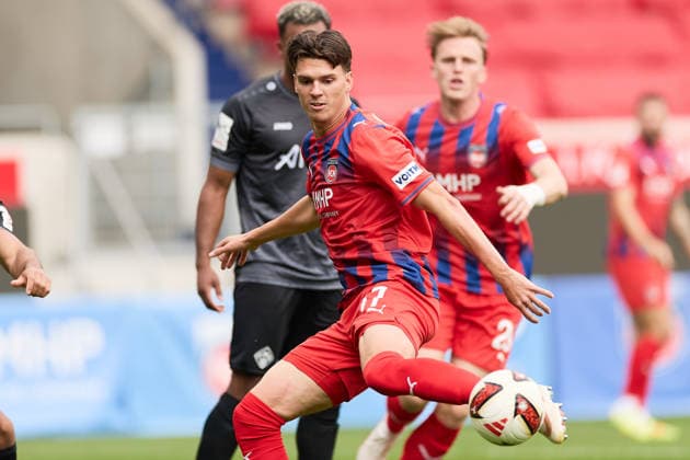 Mathias Honsak (1.FC Heidenheim, 17) GER, 1. FC Heidenheim 1846 e. V. vs. FC Wuerzburger Kickers, Fussball, Freundschaftsspiele - Herren, Spielzeit 2026 2027, 02.10.2026 GER, 1. FC Heidenheim 1846 e. V. vs. FC Wuerzburger Kickers, Fussball, Freundschaftsspiele - Herren, Spielzeit 2026 2027, 02.10.2026 Heidenheim an der Brenz Copyright: xEibner-Pressefoto GeraldxOelze-dexStoppanyx EP_ODS