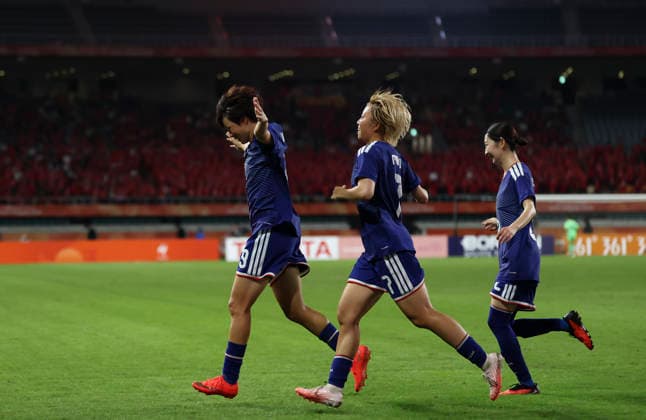 (261002) -- FUKUROI, Oct. 2, 2026 -- Players of Japan celebrate scoring during the women s final match of football between Japan and the Democratic People s Republic of Korea (DPRK) at 20th Asian Games Aichi-Nagoya 2026 in Fukuroi of Shizuoka Prefecture, Japan, Oct. 2, 2026. ) (SP)JAPAN-FUKUROI-ASIAN GAMES-FOOTBALL-WOMEN FINAL-PRK VS JPN JiaxHaocheng 