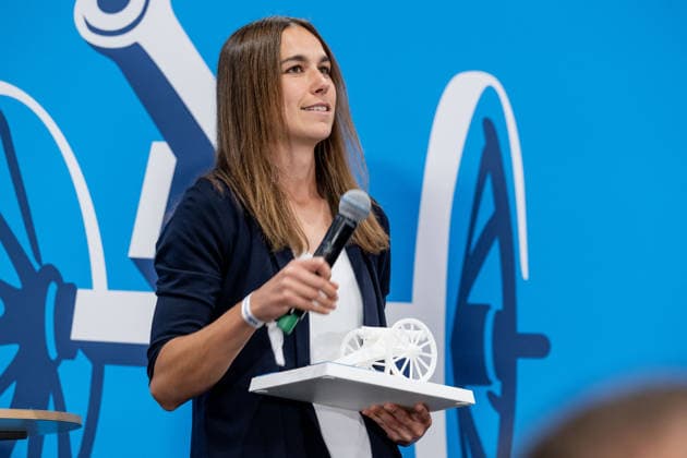 Karina Wilhelm (SV 1911 Dingelstaedt, 57 Tore in Liga 5) bei der Ehrung der besten Goalgetter im Deutschen Amateurfussball in der Volkswagen VW Media Lounge mit dem Motto Torjaegerkanone fuer alle GER, Deutschland vs. Serbien, Fussball, UEFA Nations League, Ligaphase Liga A, 3. Spieltag, Spielzeit 2026 2027, 01.10.2026 (DFL DFB REGULATIONS PROHIBIT ANY USE OF PHOTOGRAPHS as IMAGE SEQUENCES and or QUASI-VIDEO). Foto: HMB Media Heike Feiner Copyright: HMBxMedia HeikexFeiner