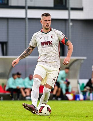 02.10.2026, GER, Fußball, Herren, FSP, FC Augsburg vs Hertha BSC Berlin Jeffrey Gouweleeuw (FC Augsburg, 6) Augsburg Paul-Renz-Akademie Bayern Deutschland Copyright: xNordphotox xHafnerx