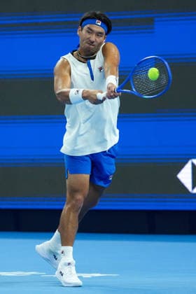 (261002) -- BEIJING, Oct. 2, 2026 -- Bu Yunchaokete of China hits a return during the men s singles second round match between Bu Yunchaokete of China and Novak Djokovic of Serbia at 2026 China Open tennis tournament in Beijing, China, Oct. 2, 2026. ) (SP)CHINA-BEIJING-TENNIS-CHINA OPEN-MEN S SINGLES(CN) JuxHuanzong 