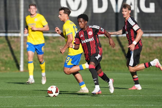 Lawrence Setordije (Eintracht Frankfurt) - 02.10.2026 Bundesliga, Saison 26 27: Eintracht Frankfurt vs. Eintracht Braunschweig, Deutsche Bank Park, Trainingsplatz, Testspiel