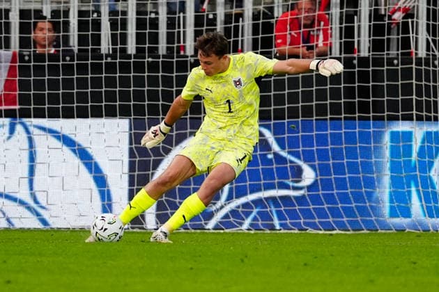 SOCCER - UEFA U21, U 21 EURO quali, AUT vs DEN VIENNA,AUSTRIA,02.OCT.26 - SOCCER - UEFA European Under-21 Championship 2027, qualifiers, OEFB Under-21 international match, Länderspiel, Nationalmannschaft Austria vs Denmark. Image shows Lukas Jungwirth (AUT).  GEPAxpictures xKevinxKada