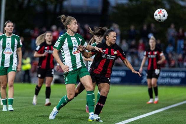 Google Pixel Frauen-Bundesliga: Bayer 04 Leverkusen Frauen - SV Werder Bremen Frauen; 02.10.2026 Michelle Ulbrich (SV Werder Bremen Frauen, 5), Maja Sternad (Bayer 04 Leverkusen Frauen, 23) Google Pixel Frauen-Bundesliga: Bayer 04 Leverkusen Frauen - SV Werder Bremen Frauen; BayArena, Leverkusen, 02.10.2026 DFL regulations prohibit any use of photographs as image sequences and or quasi video. Copyright: xBEAUTIFULxSPORTS Buriakovx