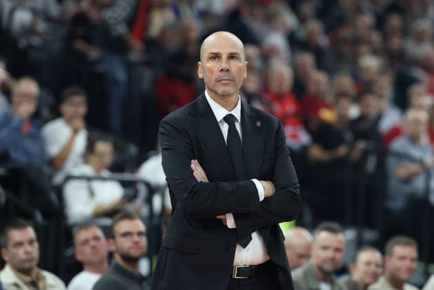 Joan Panarroya (Partizan Belgrad, Chef-Trainer), GER, FC Bayern Basketball vs. Partizan Mozzart Bet Belgrad, Basketball, Euroleague, 3. Spieltag, Saison 2026 2027, 02.10.2026, GER, FC Bayern Basketball vs. Partizan Mozzart Bet Belgrad, Basketball, Euroleague, 3. Spieltag, Saison 2026 2027, 02.10.2026 Muenchen Copyright: xEibner-Pressefoto JennixMaulx EP_JML