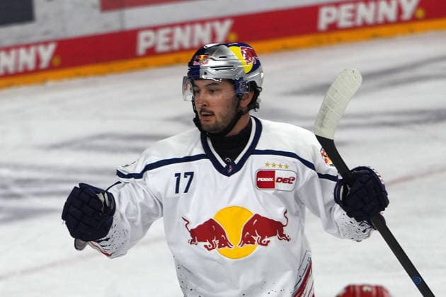 Köln, DEL, Saison 2026 2027, Kölner Haie vs EHC Red Bull München , 02.10.2026. Lanxessarena Köln, Taro hirose EHC Red Bull München