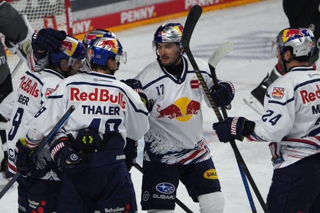 Köln, DEL, Saison 2026 2027, Kölner Haie vs EHC Red Bull München , 02.10.2026. Lanxessarena Köln, EHC Red Bull München jubeln