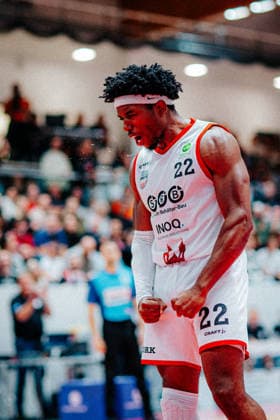 BB-2BL SBB Boerde Baskets - Giessen 46ers Kenneth Andrew Cooper (SBB Boerde Baskets) waehrend der Saison 2026-2027 in der 2. Barmer Basketball Bundesliga Pro A am 2. Spieltag SBB Baskets und Giessen 46ers in der Wolfgang-Lakenmacher-Halle am 2. October 2026 in Magdeburg, Sachsen Anhalt, Deutschland
