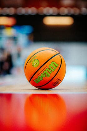 BB-2BL SBB Boerde Baskets - Giessen 46ers Symbolbild (Sympolfoto) Ball der Liga Wilson waehrend der Saison 2026-2027 in der 2. Barmer Basketball Bundesliga Pro A am 2. Spieltag SBB Baskets und Giessen 46ers in der Wolfgang-Lakenmacher-Halle am 2. October 2026 in Magdeburg, Sachsen Anhalt, Deutschland