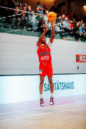 BB-2BL SBB Boerde Baskets - Giessen 46ers Nigel Scantlebury (GIESSEN 46ers) waehrend der Saison 2026-2027 in der 2. Barmer Basketball Bundesliga Pro A am 2. Spieltag SBB Baskets und Giessen 46ers in der Wolfgang-Lakenmacher-Halle am 2. October 2026 in Magdeburg, Sachsen Anhalt, Deutschland