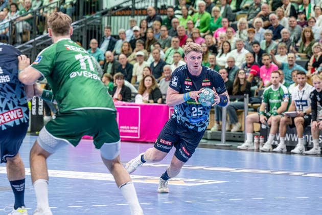 OPEL Handball Bundesliga; HSG Wetzlar - Rhein-Neckar-Löwen, 02.10.26 Haukur Prastarson (Rhein-Neckar Löwen, 25) OPEL Handball Bundesliga; HSG Wetzlar - Rhein-Neckar-Löwen: Wetzlar, 02.10.26 Copyright: xBEAUTIFULxSPORTS Roeczeyx