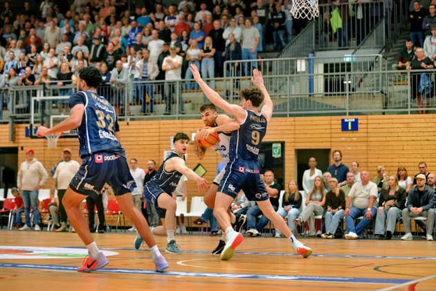GER, VfL SparkassenStars Bochum vs. Eisbaeren Bremerhaven, Basketball, ProA, 2. Spieltag, Spielzeit 2026 2027, 02.10.2026,Aitor Julen Pickett Lazo (VfL SparkassenStars Bochum) GER, VfL SparkassenStars Bochum vs. Eisbaeren Bremerhaven, Basketball, ProA, 2. Spieltag, Spielzeit 2026 2027, 02.10.2026 VfL SparkassenStars Bochum Copyright: xEibner-Pressefoto JavadxMohammadpourx EP_JMR