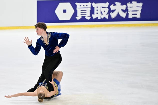 LJUBLJANA; SLOVENIJA - OCTOBER 02: Yeva Alekhnovich and Stanislaw Borysewicz of Poland in action during the Junior Ice Dance - Rhythm Dance on the ISU Figure skating, Eiskunstlauf Junior Grand Prix Ljubljana 2026 in Hala Tivoli on October 02, 2026 in Ljubljana, Slovenia. (Photo by Igor Kupljenik Sports Press Photo). Copyright: xIgorxKupljenikx xSPPx Sportspressphoto_SPR243881