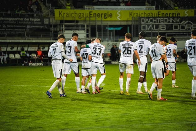 02.10.2026, xwppx, Fussball Regionalliga Suedwest, SV Sandhausen - 1.FC Kaiserslautern II v.l.