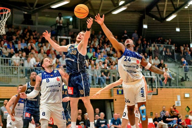 GER, VfL SparkassenStars Bochum vs. Eisbaeren Bremerhaven, Basketball, ProA, 2. Spieltag, Spielzeit 2026 2027, 02.10.2026 GER, VfL SparkassenStars Bochum vs. Eisbaeren Bremerhaven, Basketball, ProA, 2. Spieltag, Spielzeit 2026 2027, 02.10.2026 VfL SparkassenStars Bochum Copyright: xEibner-Pressefoto JavadxMohammadpourx EP_JMR