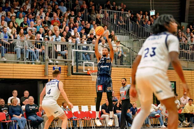 GER, VfL SparkassenStars Bochum vs. Eisbaeren Bremerhaven, Basketball, ProA, 2. Spieltag, Spielzeit 2026 2027, 02.10.2026 GER, VfL SparkassenStars Bochum vs. Eisbaeren Bremerhaven, Basketball, ProA, 2. Spieltag, Spielzeit 2026 2027, 02.10.2026 VfL SparkassenStars Bochum Copyright: xEibner-Pressefoto JavadxMohammadpourx EP_JMR