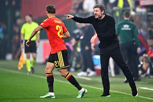 Belgium v Turkey - UEFA Nations League 2026 LIEGE, BELGIUM - OCTOBER 02 : Van Bommel Mark head coach of Belgium and Castagne Timothy defender of Belgium during the UEFA Nations League tournament league phase matchday 3 group A1 match between Belgium and Turkey on October 2, 2026 in Liege, Belgium, 02 10 2026 Liege Belgium  Copyright: xTomasxSiskx
