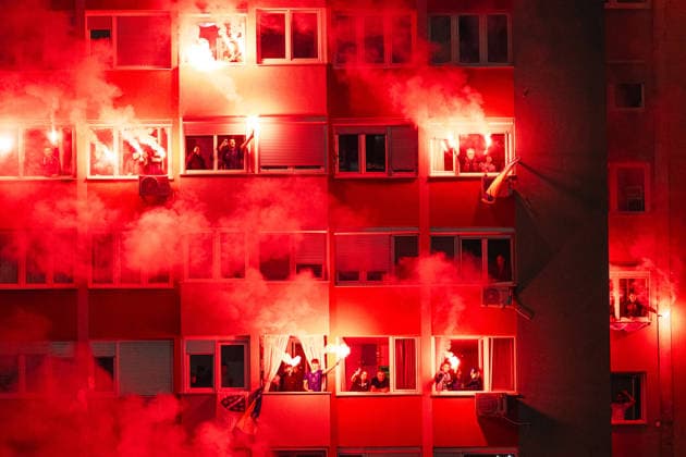 261002 Fans of Bosnia and Herzegovina with pyro during the Nations League football match between Bosnia and Herzegovina and Sweden on October 2, 2026 in Zenica. Photo: Ludvig Thunman BILDBYRAN kod LT LT0823 fotboll football soccer fotball nations league uefa nations league bosnia and herzegovina sverige sweden sverige a bbeng publik Copyright: LUDVIGxTHUNMAN BB261002LT083