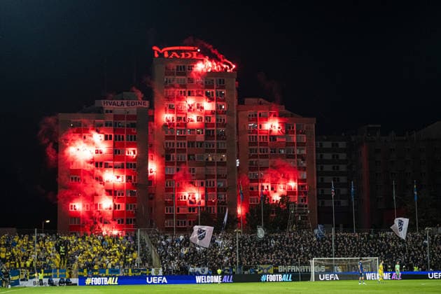 261002 Fans of Bosnia and Herzegovina with pyro during the Nations League football match between Bosnia and Herzegovina and Sweden on October 2, 2026 in Zenica. Photo: Ludvig Thunman BILDBYRAN kod LT LT0823 fotboll football soccer fotball nations league uefa nations league bosnia and herzegovina sverige sweden sverige a bbeng publik Copyright: LUDVIGxTHUNMAN BB261002LT107