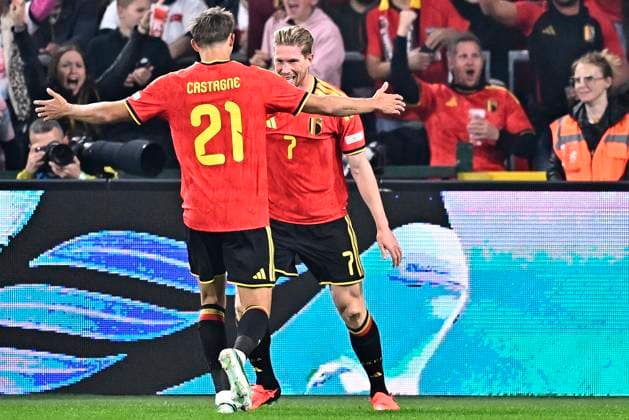 Belgium v Turkey - UEFA Nations League 2026 LIEGE, BELGIUM - OCTOBER 02 : De Bruyne Kevin forward of Belgium celebrates scoring a goal with teammates during the UEFA Nations League tournament league phase matchday 3 group A1 match between Belgium and Turkey on October 2, 2026 in Liege, Belgium, 02 10 2026 Liege Belgium  Copyright: xTomasxSiskx