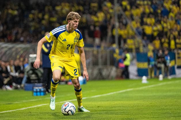 261002 Alexander Bernhardsson of Sweden during the Nations League football match between Bosnia and Herzegovina and Sweden on October 2, 2026 in Zenica. Photo: Ludvig Thunman BILDBYRAN kod LT LT0823 fotboll football soccer fotball nations league uefa nations league bosnia and herzegovina sverige sweden sverige a bbeng Copyright: LUDVIGxTHUNMAN BB261002LT116