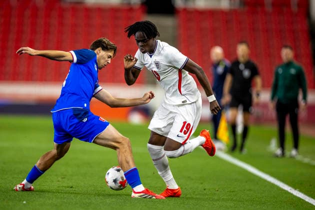 RECORD DATE NOT STATED 2nd October 2026; bet365 Stadium, Stoke-on-Trent, England; UEFA U21, U 21 Championship Qualification Football, England U21 versus Slovakia U21; Tyrique George of England is tackled by Hugo Pavek of Slovakia TimxWilliams