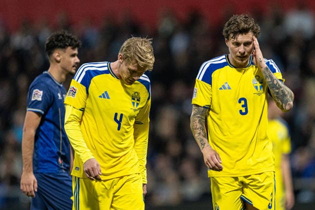 261002 Eric Smith and Victor Lindelöf of Sweden looks dejected during the Nations League football match between Bosnia and Herzegovina and Sweden on October 2, 2026 in Zenica. Photo: Ludvig Thunman BILDBYRAN kod LT LT0823 fotboll football soccer fotball nations league uefa nations league bosnia and herzegovina sverige sweden sverige a bbeng depp Copyright: LUDVIGxTHUNMAN BB261002LT145