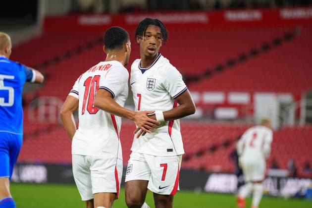 England U21, U 21 players during the UEFA U21 EURO 2027 qualifying match between England U21 and Slovakia U21 at bet365 Stadium, Stoke-on-Trent, England. (Photo by Jay Soundo) Copyright: xJayxSoundox xSportsxPressxPhotox Sportspressphoto_SPR243937
