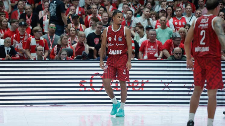 Im Bild: Enttaeuschung bei Sam Griffin (Wuerzburg Baskets, 4) 02.10.2026, Fitness First Wuerzburg Baskets vs. Telekom Baskets Bonn, easyCredit BBL, 4. Spieltag, Deutschland, 97072, tectake-Arena Wuerzburg, Copyright: HMBxMedia xJulienxBecker