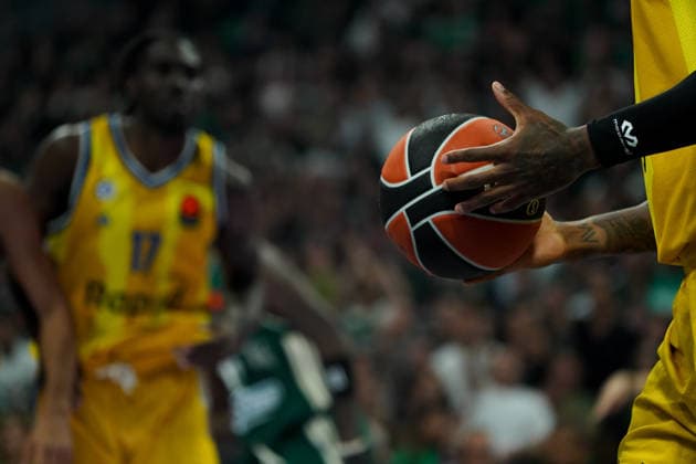 October 2, 2026, Athens, Athens, Greece: A Maccabi;s player hand with the ball during the EuroLeague basketball game between Panathinaikos AKTOR Athens and Maccabi Rapyd Tel Aviv at Telekom Center Athens, Athens, Greece, October 2, 2026. Panathinaikos AKTOR Athens Vs Maccabi Rapyd Tel Aviv  - ZUMAa226 20261002_zip_a226_013 Copyright: xGiorgosxArapekosx
