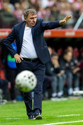 Poland v Romania - UEFA Nations League 2026 27 Gheorghe Hagi during the UEFA Nations League 2026 27 group phase match between Poland and Romania in Warsaw,Poland on October 2, 2026 Warsaw Poland  Copyright: xAndrzejxIwanczukx originalFilename:iwanczuk-polandvr261002_nptas.jpg
