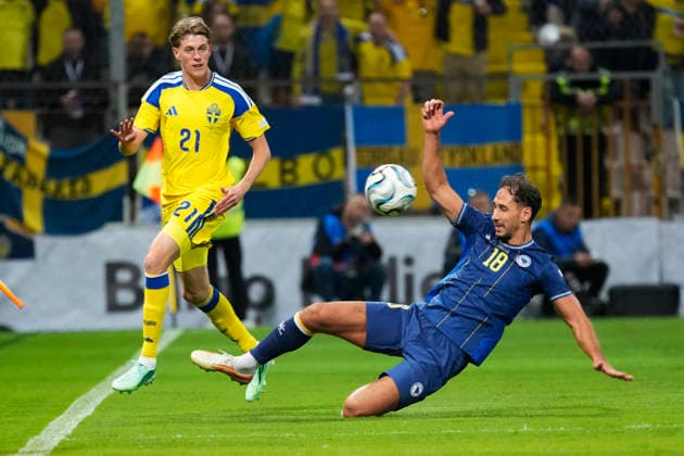 ZENICA, BOSNIA-HERZEGOVINA 20261002 Sweden s Alexander Bernhardsson during Friday s Nations League soccer match between Bosnia-Herzegovina and Sweden at Bilino Polje stadium in Zenica.
