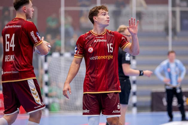02.10.2026, 6. Spieltag der 2. Handball-Bundesliga, TuSEM Essen - SC DHfK Leipzig. Nils Homscheid (TUSEM Essen 15) gestikulierend auf dem Spielfeld: NRW Deutschland