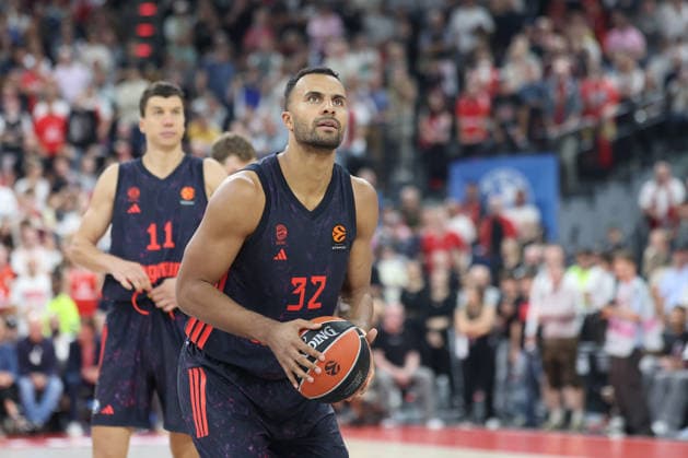 Johannes Thiemann (FC Bayern Basketball, 32) beim Freiwurf, GER, FC Bayern Basketball vs. Partizan Mozzart Bet Belgrad, Basketball, Euroleague, 3. Spieltag, Saison 2026 2027, 02.10.2026, GER, FC Bayern Basketball vs. Partizan Mozzart Bet Belgrad, Basketball, Euroleague, 3. Spieltag, Saison 2026 2027, 02.10.2026 Muenchen Copyright: xEibner-Pressefoto JennixMaulx EP_JML