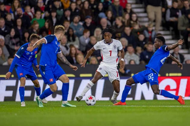RECORD DATE NOT STATED 2nd October 2026; bet365 Stadium, Stoke-on-Trent, England; UEFA U21, U 21 Championship Qualification Football, England U21 versus Slovakia U21; Samuel Amo-Ameyaw of England under pressure from Samuel Gidi of Slovakia TimxWilliams