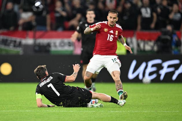 IPA89231652 - Daniel Lukacs (Hungary) vs. Khvicha Kvaratskhelia (Georgia) during the Nations League, Matchday 3, League B Group B2, between Hungary and Georgia, on October 2, 2026, at the Puskás Arena in Budapest, Hungary  Copyright: xVincenzoxOrlando IPAxSportx xx IPA89231652