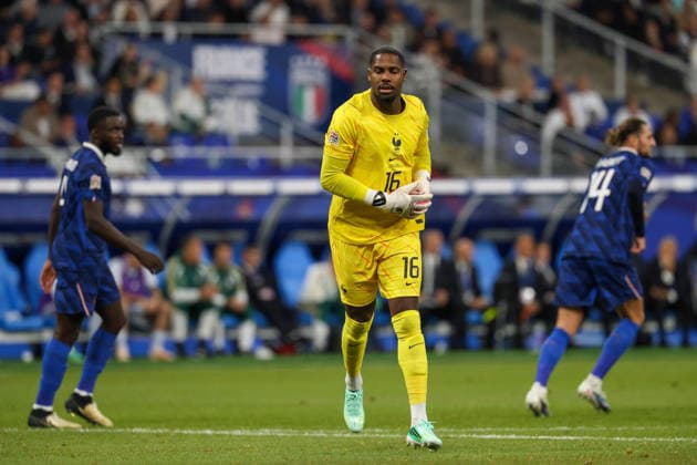 October 2, 2026, Parigi, Parigi, Francia: Kike Maigan of France during the 2026 27 UEFA Nations League football match between France and Italy on October 2, 2026, at the Stade de France in Paris. 2026 27 UEFA Nations League Football Match Between France And Italy  - ZUMAs236 20261002_aap_s236_122 Copyright: xFabioxSassox