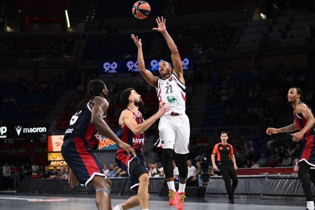 Devon Hall Kosner Baskonia Vitoria-Gasteiz - Armani Olimpia Milano EuroLeague 2026-27 Vitoria-Gasteiz, 02 10 2026 Foto M.Ceretti Ciamillo-Castoria Vitoria-Gasteiz  Copyright: xMassimoxCerettix