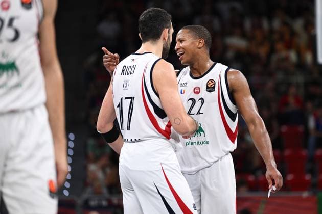 Giampaolo Ricci, Devon Hall Kosner Baskonia Vitoria-Gasteiz - Armani Olimpia Milano EuroLeague 2026-27 Vitoria-Gasteiz, 02 10 2026 Foto M.Ceretti Ciamillo-Castoria Vitoria-Gasteiz  Copyright: xMassimoxCerettix