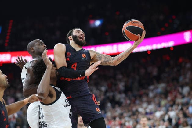 Duane Washington Jr. (FC Bayern Basketball, 04) mit Ball, GER, FC Bayern Basketball vs. Partizan Mozzart Bet Belgrad, Basketball, Euroleague, 3. Spieltag, Saison 2026 2027, 02.10.2026, GER, FC Bayern Basketball vs. Partizan Mozzart Bet Belgrad, Basketball, Euroleague, 3. Spieltag, Saison 2026 2027, 02.10.2026 Muenchen Copyright: xEibner-Pressefoto JennixMaulx EP_JML