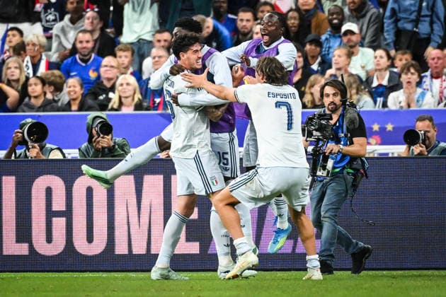 October 2, 2026, Saint-Denis, France, France: Alessandro BASTONI of Italy celebrate his goal with teammates during the UEFA Nations League, League A - Group 1 football match between France and Italy at Stade de France on October 02, 2026 in Saint-Denis near Paris, France. France V Italy : Group 1 - UEFA Nations League  - ZUMAm308 20261002_zsp_m308_016 Copyright: xMatthieuxMirvillex